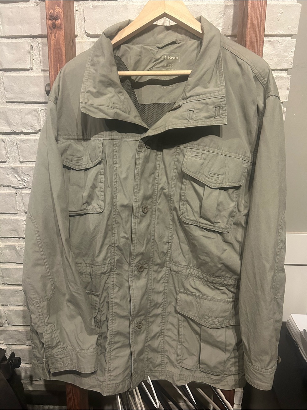 L.L. Bean Men's Field Jacket in Olive Green Size L
